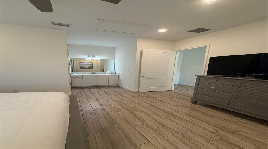 KISSIMMEE, Florida 34747, 2 Bedrooms Bedrooms, ,2 BathroomsBathrooms,Residential,For Sale,SALTED RIM,0,MFRO6371544