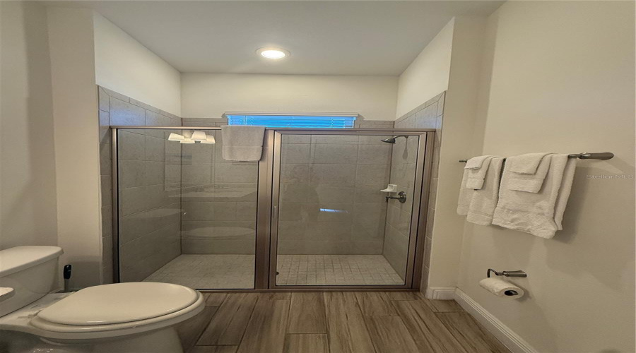 KISSIMMEE, Florida 34747, 2 Bedrooms Bedrooms, ,2 BathroomsBathrooms,Residential,For Sale,SALTED RIM,0,MFRO6371544