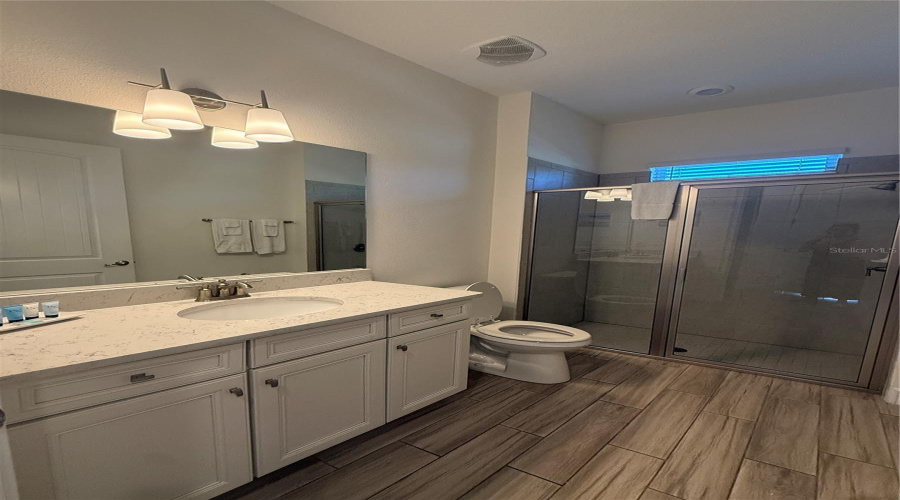 KISSIMMEE, Florida 34747, 2 Bedrooms Bedrooms, ,2 BathroomsBathrooms,Residential,For Sale,SALTED RIM,0,MFRO6371544