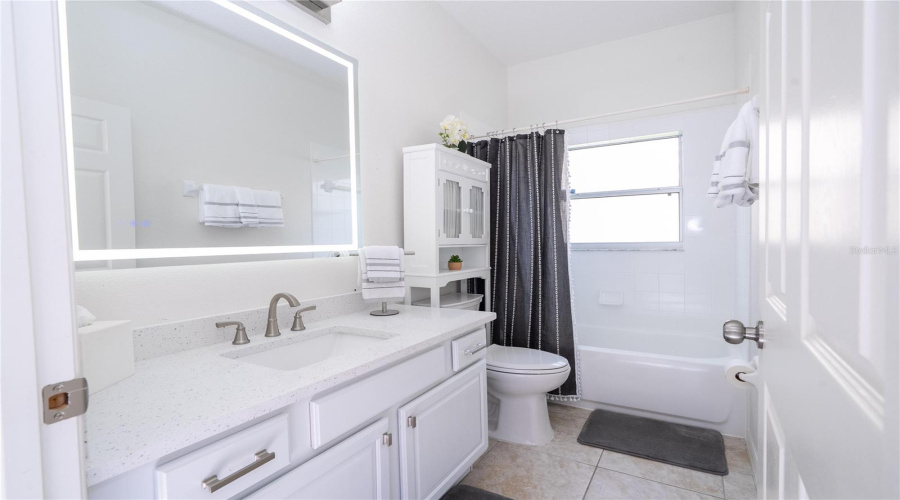 KISSIMMEE, Florida 34746, 5 Bedrooms Bedrooms, ,4 BathroomsBathrooms,Residential,For Sale,EAGLE ISLE,0,MFRO6372078