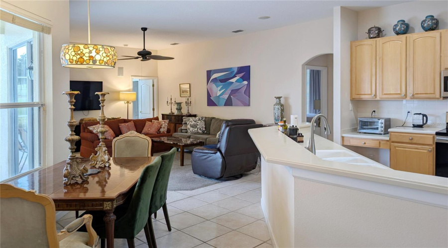 DAVENPORT, Florida 33897, 5 Bedrooms Bedrooms, ,3 BathroomsBathrooms,Residential,For Sale,PRESTWICK,0,MFRO6325213