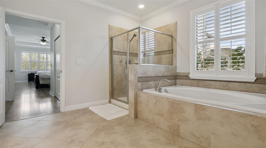 DAVENPORT, Florida 33896, 5 Bedrooms Bedrooms, ,4 BathroomsBathrooms,Residential,For Sale,DEUCE,0,MFRS5141188