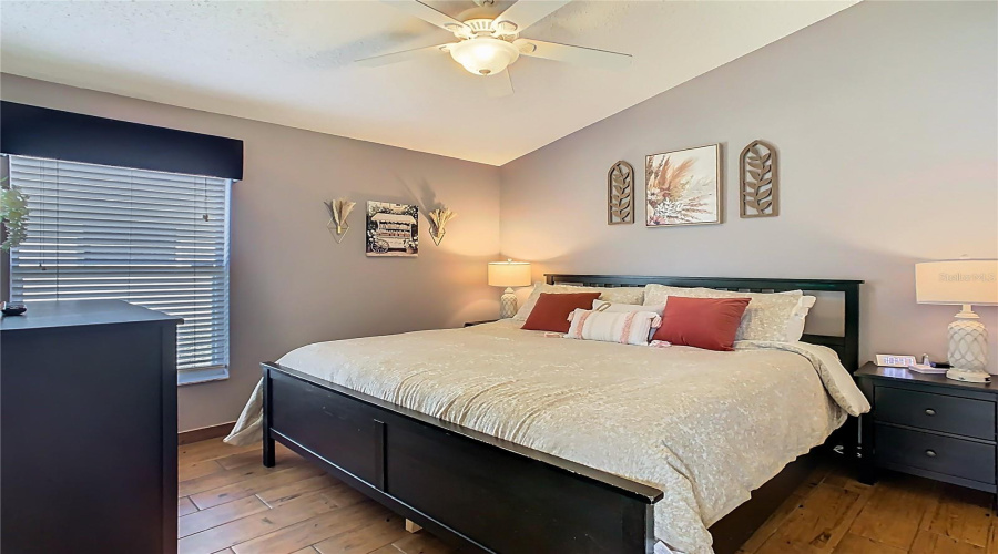 KISSIMMEE, Florida 34747, 4 Bedrooms Bedrooms, ,3 BathroomsBathrooms,Residential,For Sale,POMO,0,MFRO6370460