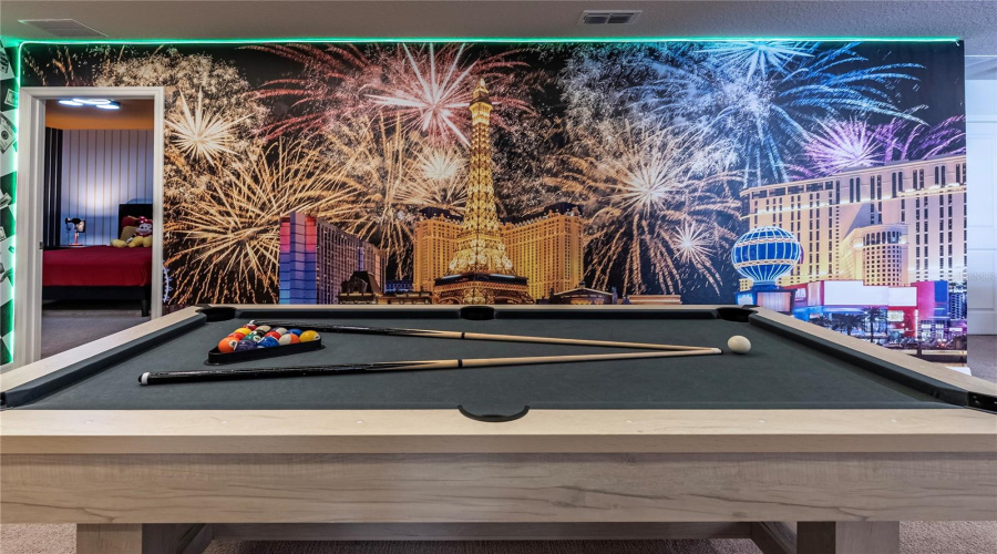 DAVENPORT, Florida 33897, 10 Bedrooms Bedrooms, ,8 BathroomsBathrooms,Residential,For Sale,KAIPO,0,MFRO6372408