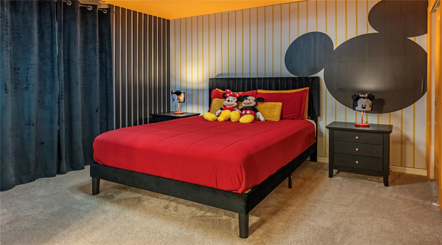 DAVENPORT, Florida 33897, 10 Bedrooms Bedrooms, ,8 BathroomsBathrooms,Residential,For Sale,KAIPO,0,MFRO6372408