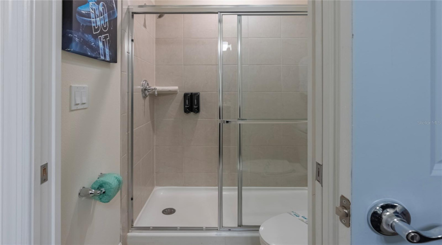 DAVENPORT, Florida 33897, 10 Bedrooms Bedrooms, ,8 BathroomsBathrooms,Residential,For Sale,KAIPO,0,MFRO6372408