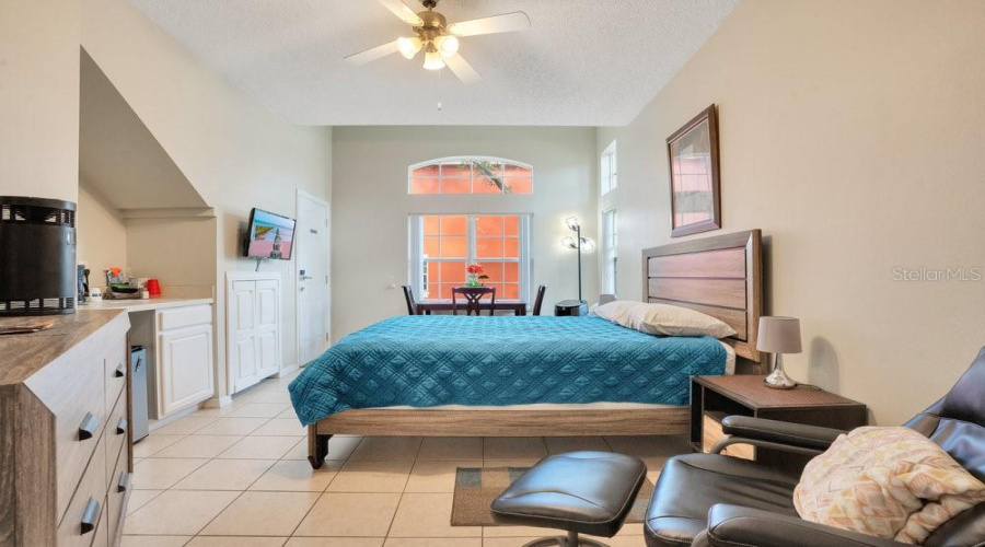 KISSIMMEE, Florida 34747, 4 Bedrooms Bedrooms, ,3 BathroomsBathrooms,Residential,For Sale,CRYSTAL COVE,0,MFRO6255478