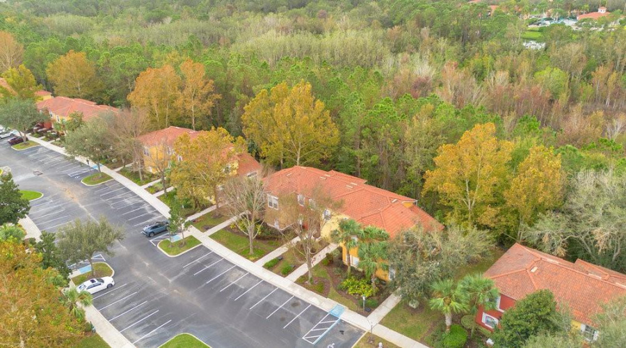 KISSIMMEE, Florida 34747, 4 Bedrooms Bedrooms, ,3 BathroomsBathrooms,Residential,For Sale,CRYSTAL COVE,0,MFRO6255478