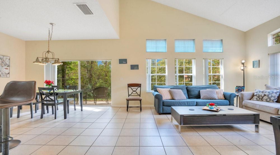 KISSIMMEE, Florida 34747, 4 Bedrooms Bedrooms, ,3 BathroomsBathrooms,Residential,For Sale,CRYSTAL COVE,0,MFRO6255478