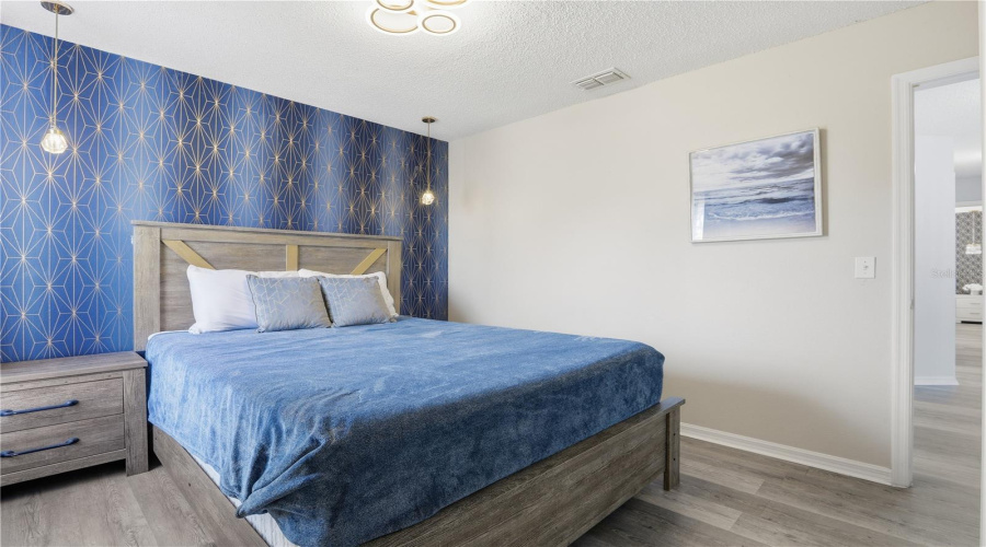 KISSIMMEE, Florida 34747, 8 Bedrooms Bedrooms, ,4 BathroomsBathrooms,Residential,For Sale,OASIS KEY,0,MFRO6371707