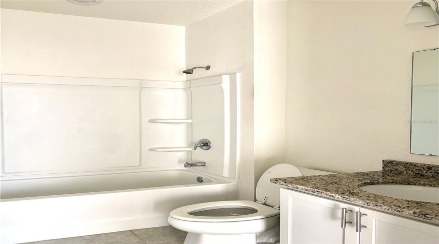 DAVENPORT, Florida 33896, 4 Bedrooms Bedrooms, ,3 BathroomsBathrooms,Residential,For Sale,HOOTON,0,MFRO6372292