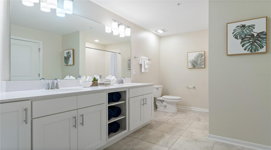 KISSIMMEE, Florida 34746, 3 Bedrooms Bedrooms, ,2 BathroomsBathrooms,Residential,For Sale,PARADOX,0,MFRO6347764