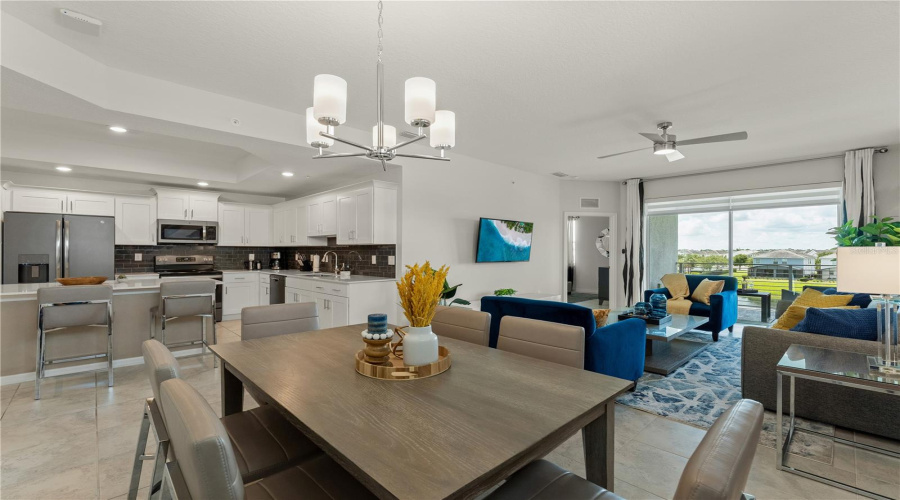 KISSIMMEE, Florida 34746, 3 Bedrooms Bedrooms, ,2 BathroomsBathrooms,Residential,For Sale,PARADOX,0,MFRO6347764