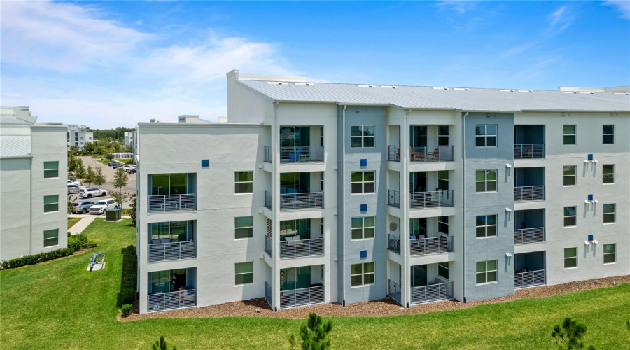 KISSIMMEE, Florida 34746, 3 Bedrooms Bedrooms, ,2 BathroomsBathrooms,Residential,For Sale,PARADOX,0,MFRO6347764