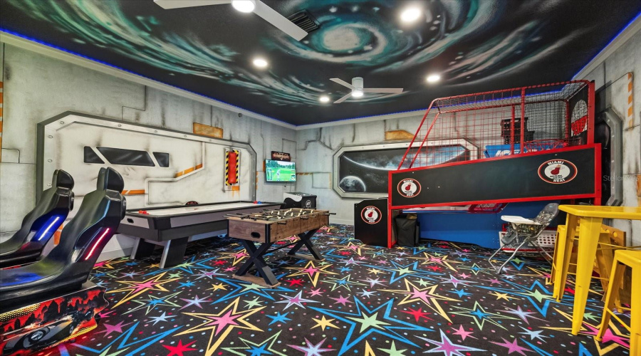 KISSIMMEE, Florida 34747, 9 Bedrooms Bedrooms, ,8 BathroomsBathrooms,Residential,For Sale,JACK NICKLAUS,0,MFRO6371804