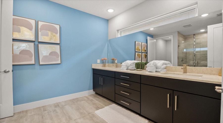 KISSIMMEE, Florida 34747, 9 Bedrooms Bedrooms, ,8 BathroomsBathrooms,Residential,For Sale,JACK NICKLAUS,0,MFRO6371804