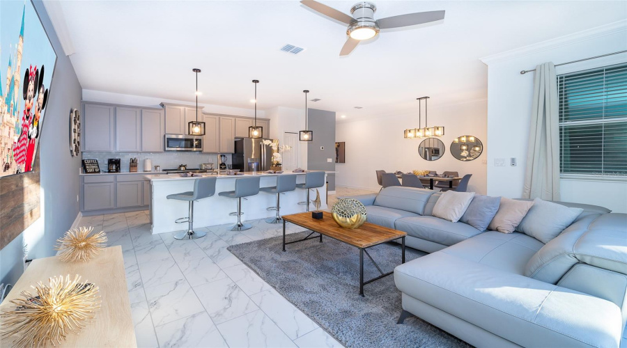 KISSIMMEE, Florida 34746, 4 Bedrooms Bedrooms, ,3 BathroomsBathrooms,Residential,For Sale,PARAGRAPH,0,MFRO6299381