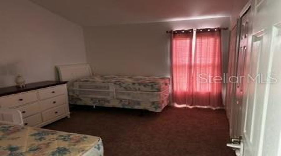 KISSIMMEE, Florida 34747, 4 Bedrooms Bedrooms, ,3 BathroomsBathrooms,Residential,For Sale,POMO,0,MFRO6327699