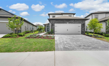 KISSIMMEE, Florida 34747, 5 Bedrooms Bedrooms, ,3 BathroomsBathrooms,Residential,For Sale,SOMERSWORTH,0,MFRTB8462908