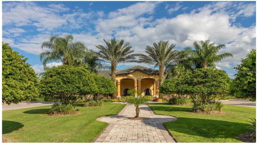 KISSIMMEE, Florida 34747, 4 Bedrooms Bedrooms, ,3 BathroomsBathrooms,Residential,For Sale,CALIFORNIA PALM,0,MFRO6372238