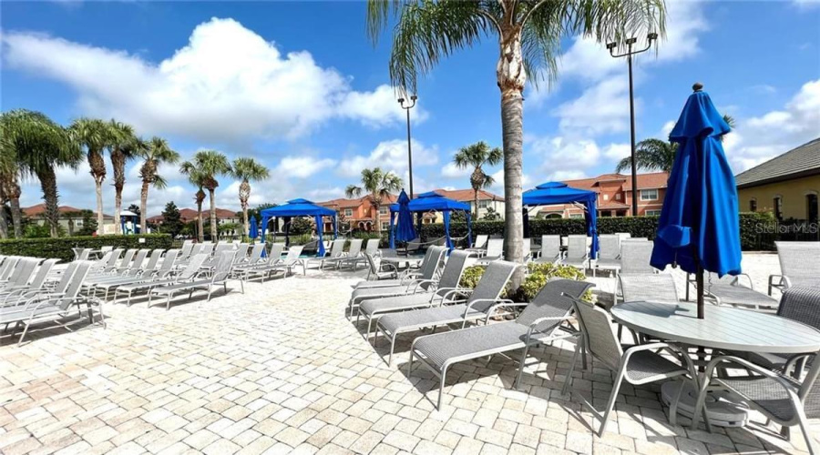 KISSIMMEE, Florida 34747, 4 Bedrooms Bedrooms, ,3 BathroomsBathrooms,Residential,For Sale,CALIFORNIA PALM,0,MFRO6372238