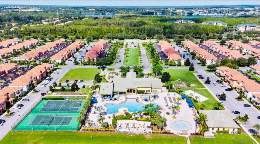 KISSIMMEE, Florida 34747, 4 Bedrooms Bedrooms, ,3 BathroomsBathrooms,Residential,For Sale,CALIFORNIA PALM,0,MFRO6372238