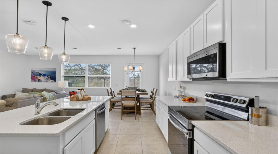 DAVENPORT, Florida 33896, 3 Bedrooms Bedrooms, ,2 BathroomsBathrooms,Residential,For Sale,LONGBOAT,0,MFRS5141028