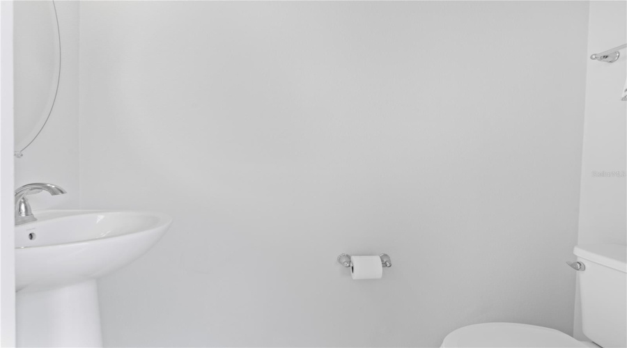 Half Bathroom - pool