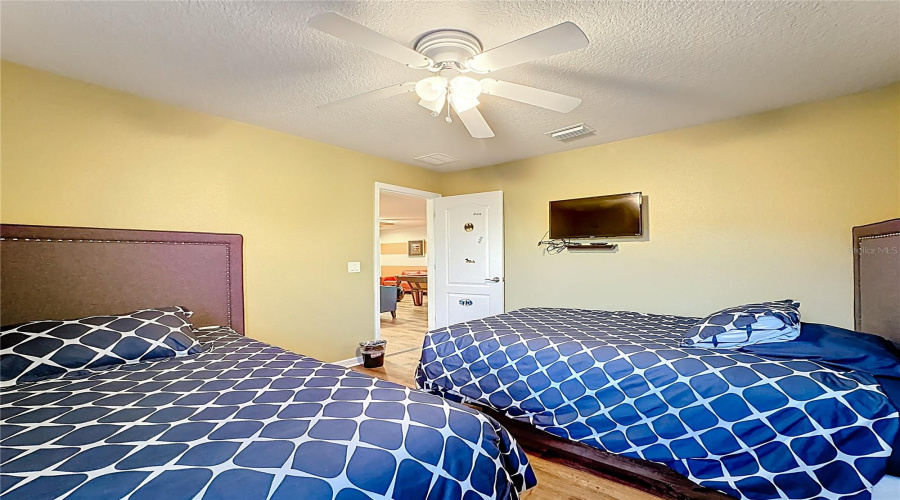 KISSIMMEE, Florida 34747, 8 Bedrooms Bedrooms, ,6 BathroomsBathrooms,Residential,For Sale,GOBI,0,MFRO6372783