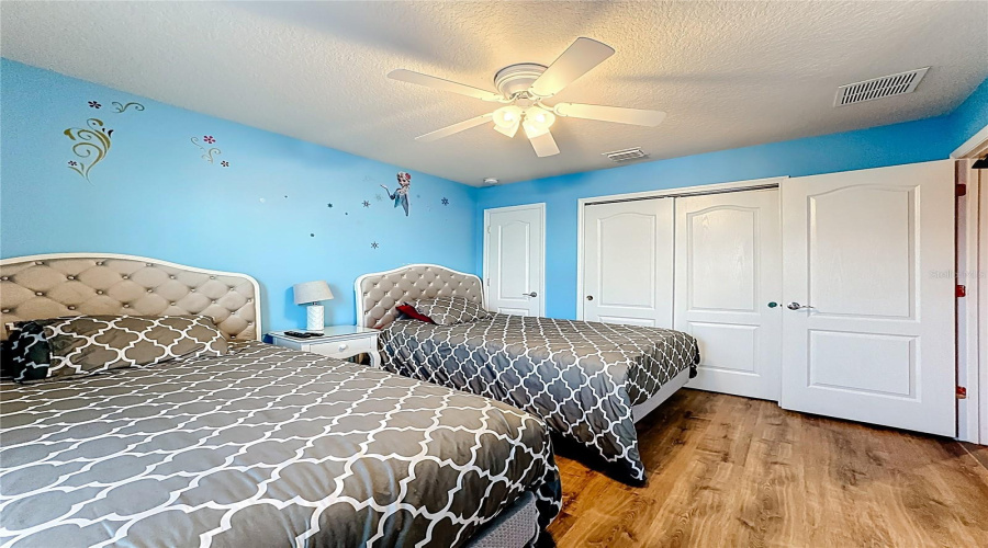 KISSIMMEE, Florida 34747, 8 Bedrooms Bedrooms, ,6 BathroomsBathrooms,Residential,For Sale,GOBI,0,MFRO6372783