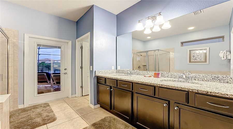 KISSIMMEE, Florida 34747, 8 Bedrooms Bedrooms, ,6 BathroomsBathrooms,Residential,For Sale,GOBI,0,MFRO6372783