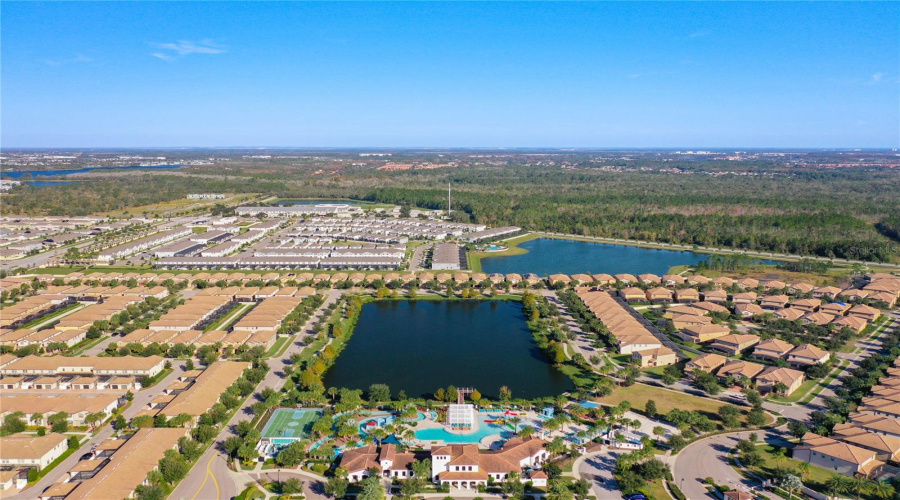 KISSIMMEE, Florida 34747, 8 Bedrooms Bedrooms, ,6 BathroomsBathrooms,Residential,For Sale,GOBI,0,MFRO6372783