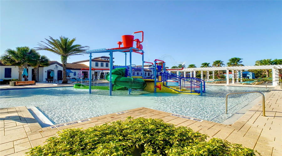 KISSIMMEE, Florida 34747, 8 Bedrooms Bedrooms, ,6 BathroomsBathrooms,Residential,For Sale,GOBI,0,MFRO6372783