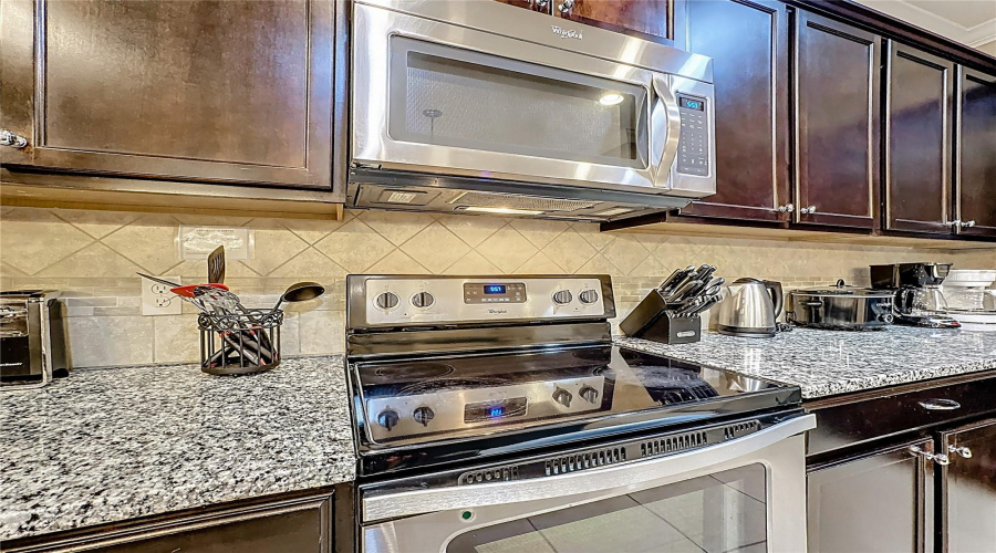 KISSIMMEE, Florida 34747, 8 Bedrooms Bedrooms, ,6 BathroomsBathrooms,Residential,For Sale,GOBI,0,MFRO6372783