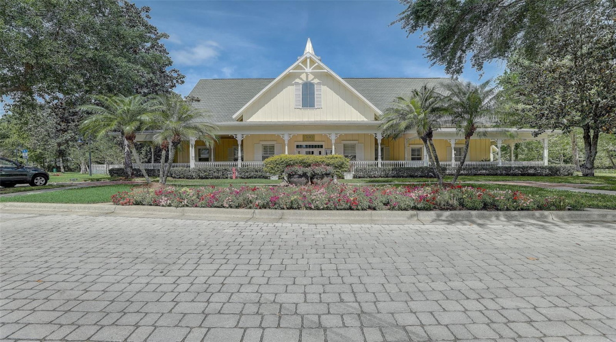 KISSIMMEE, Florida 34747, 2 Bedrooms Bedrooms, ,2 BathroomsBathrooms,Residential,For Sale,GOLDENRAIN,0,MFRO6372830