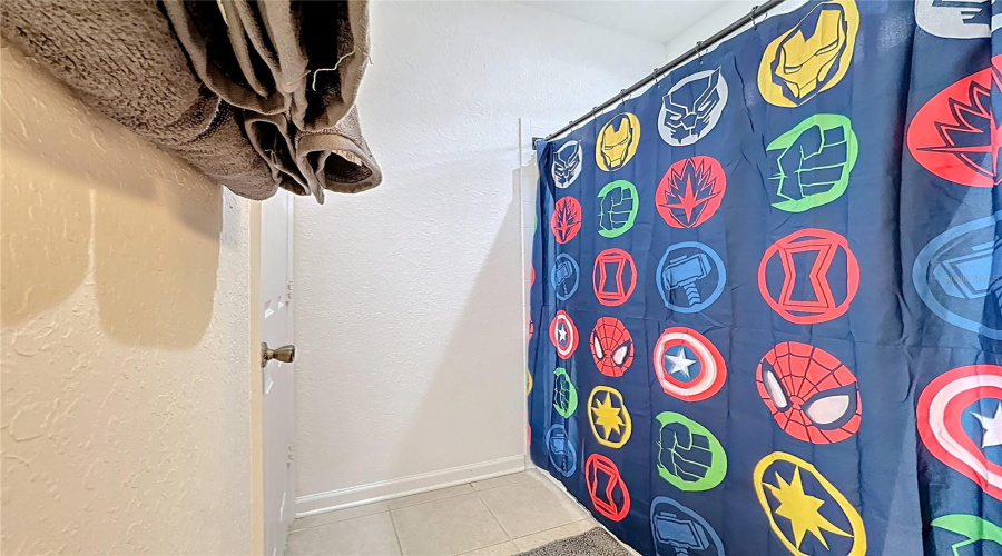 KISSIMMEE, Florida 34747, 5 Bedrooms Bedrooms, ,5 BathroomsBathrooms,Residential,For Sale,BASNETT,0,MFRO6371195