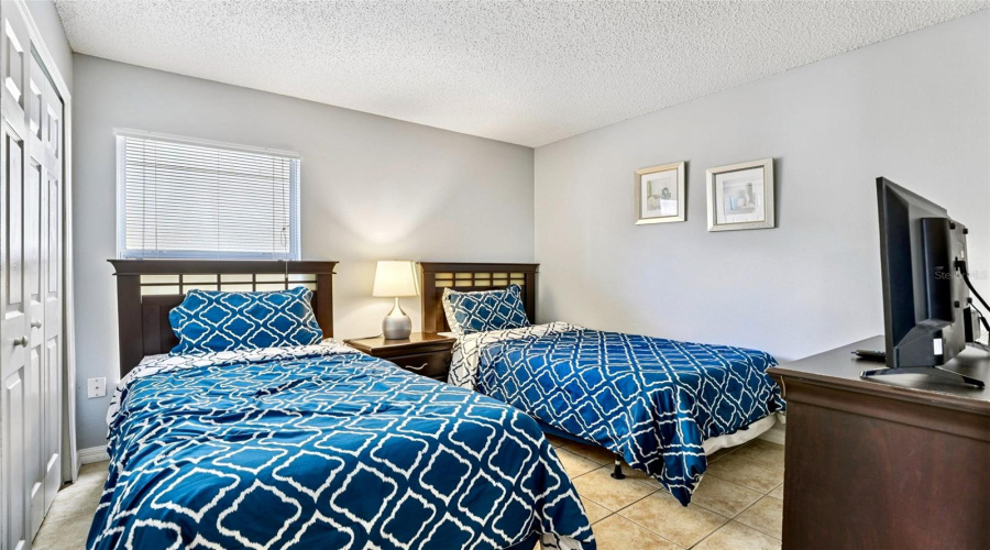 KISSIMMEE, Florida 34746, 5 Bedrooms Bedrooms, ,3 BathroomsBathrooms,Residential,For Sale,HIDEAWAY BEACH,0,MFRO6372170