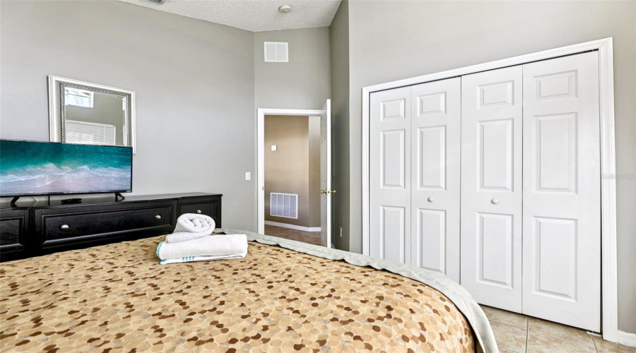 KISSIMMEE, Florida 34746, 5 Bedrooms Bedrooms, ,3 BathroomsBathrooms,Residential,For Sale,HIDEAWAY BEACH,0,MFRO6372170