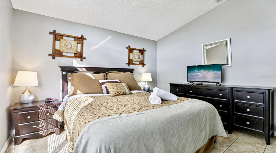 KISSIMMEE, Florida 34746, 5 Bedrooms Bedrooms, ,3 BathroomsBathrooms,Residential,For Sale,HIDEAWAY BEACH,0,MFRO6372170