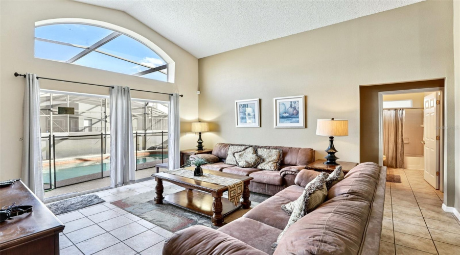 KISSIMMEE, Florida 34746, 5 Bedrooms Bedrooms, ,3 BathroomsBathrooms,Residential,For Sale,HIDEAWAY BEACH,0,MFRO6372170