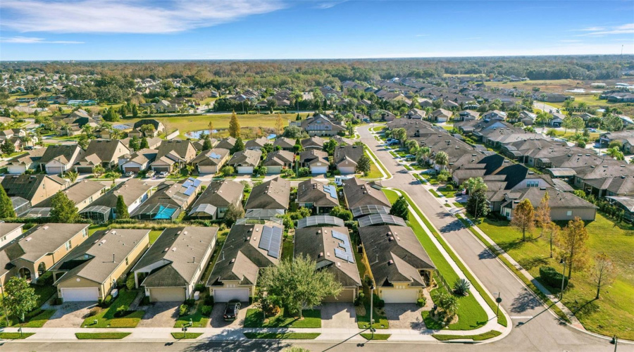 DAVENPORT, Florida 33837, 2 Bedrooms Bedrooms, ,2 BathroomsBathrooms,Residential,For Sale,PALENCIA,0,MFRS5141458