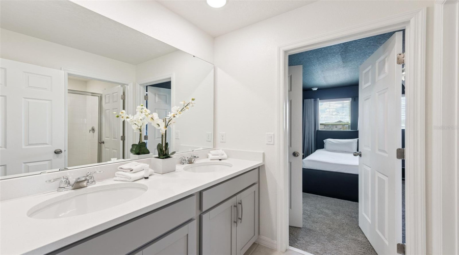 Jack & Jill bathroom