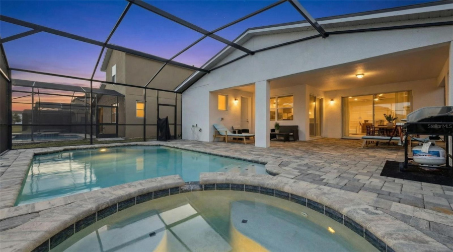 KISSIMMEE, Florida 34747, 6 Bedrooms Bedrooms, ,4 BathroomsBathrooms,Residential,For Sale,COCONUT BREEZE,0,MFRO6372799