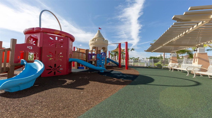 KISSIMMEE, Florida 34747, 6 Bedrooms Bedrooms, ,4 BathroomsBathrooms,Residential,For Sale,COCONUT BREEZE,0,MFRO6372799