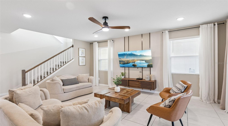 KISSIMMEE, Florida 34747, 6 Bedrooms Bedrooms, ,4 BathroomsBathrooms,Residential,For Sale,COCONUT BREEZE,0,MFRO6372799