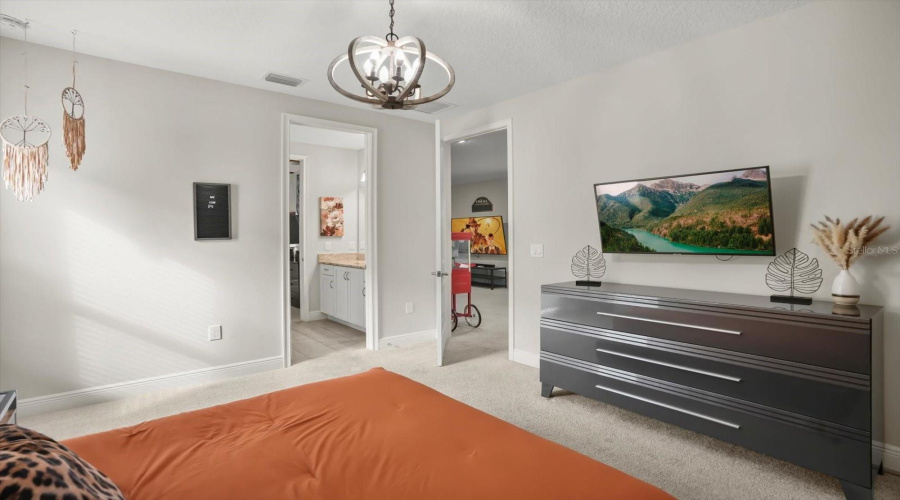 KISSIMMEE, Florida 34747, 6 Bedrooms Bedrooms, ,5 BathroomsBathrooms,Residential,For Sale,SOUTHFIELD,0,MFRG5105859