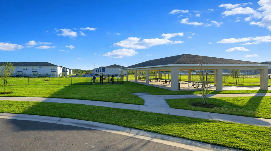 DAVENPORT, Florida 33837, 4 Bedrooms Bedrooms, ,2 BathroomsBathrooms,Residential,For Sale,BRAVE,0,MFRO6371580