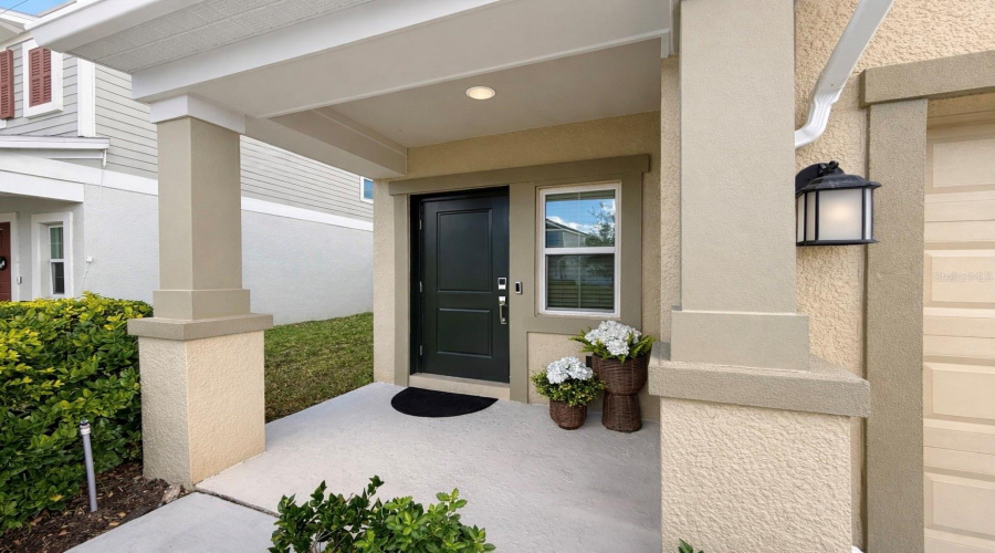 DAVENPORT, Florida 33837, 4 Bedrooms Bedrooms, ,2 BathroomsBathrooms,Residential,For Sale,BRAVE,0,MFRO6371580