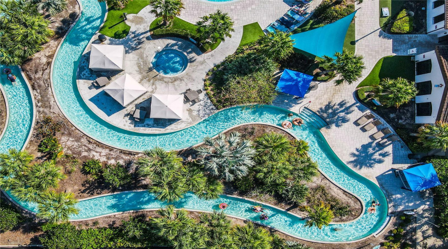 KISSIMMEE, Florida 34747, 8 Bedrooms Bedrooms, ,6 BathroomsBathrooms,Residential,For Sale,CORCOVADO,0,MFRO6247686