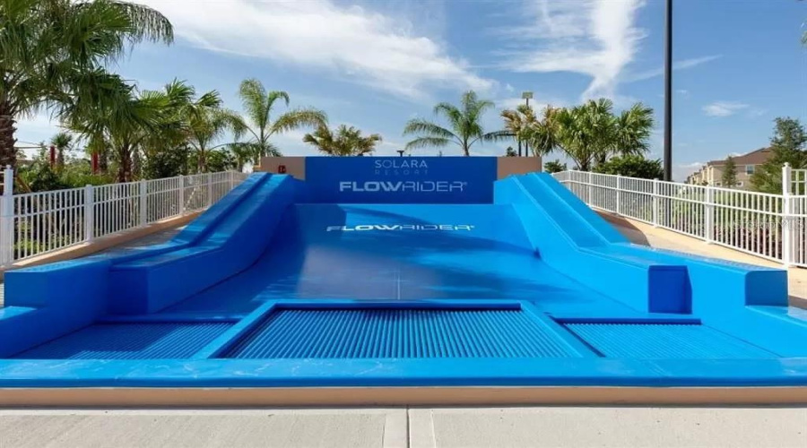 KISSIMMEE, Florida 34747, 5 Bedrooms Bedrooms, ,4 BathroomsBathrooms,Residential,For Sale,CAREY PALM,0,MFRO6367524